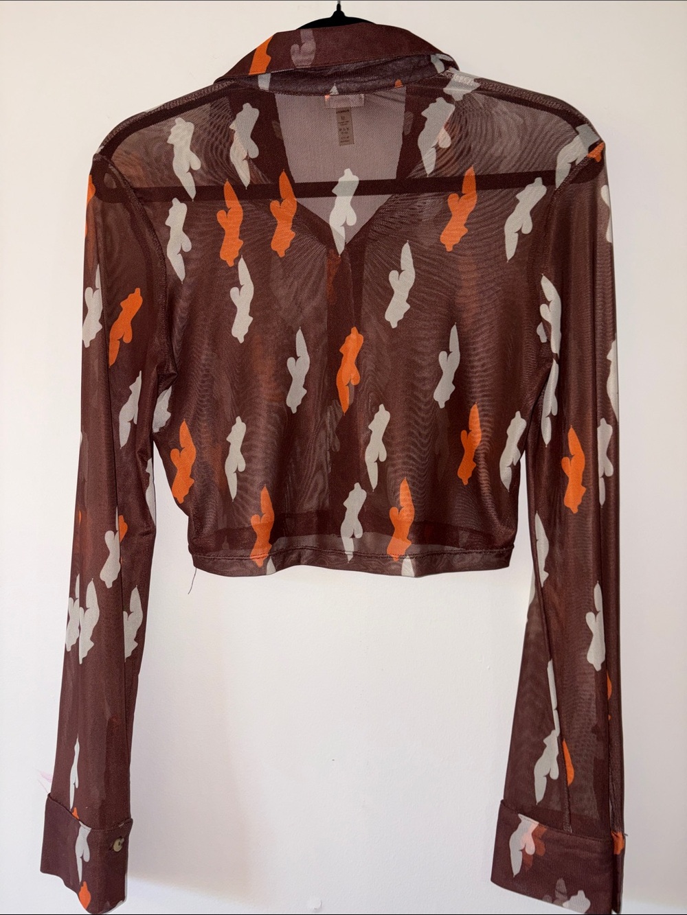 iNAMORATA- Size M Brown Sheer Cropped Button-Down with Orange & Cream Print - Picture 4 of 6